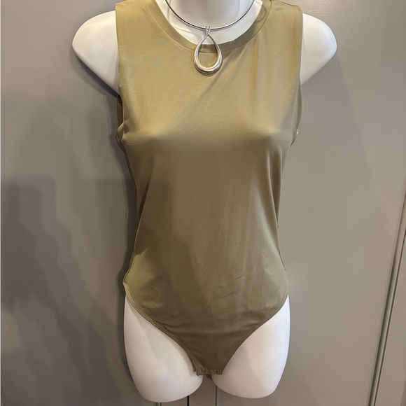 House of Harlow 1960 Tops - House of Harlow 1960 Women's Bodysuit, olive sz med